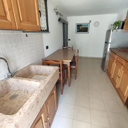 Appartamento Ortensia * Torri Del Benaco